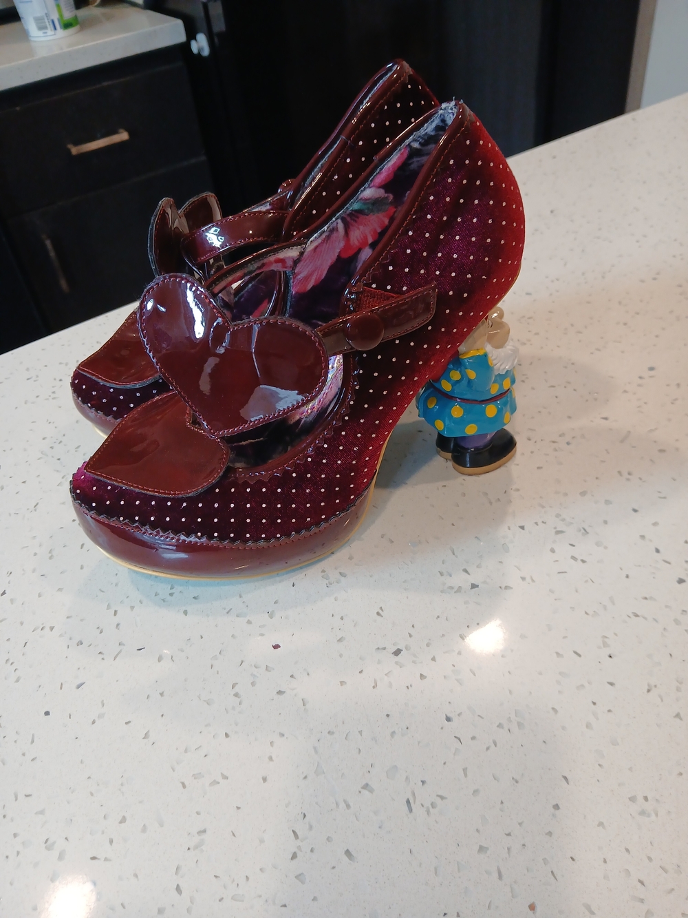 Irregular Choice No Place Like Gnome Shoes Heels Dwarf Maroon Hearts Eu 39 Us 8